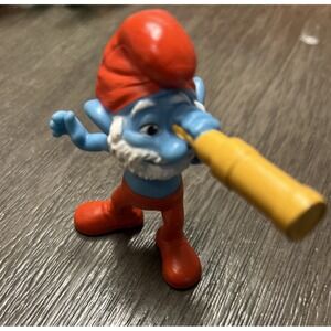 McDonald's 2011 The Smurfs PAPA SMURF Figure by Peyo